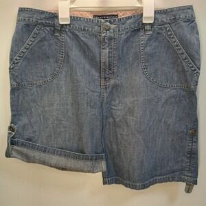 Tommy Hilfiger Jean Shorts Womens 14 Bermuda Cuff Denim‎ Blue Inseam 7" & 8.5"